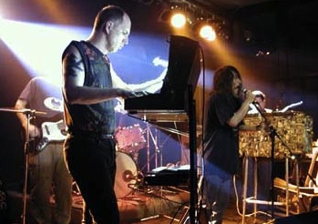 damosuzukiculdesac 2003