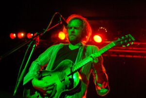 DUKE-GARWOOD-05-SM