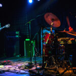 vvhile live