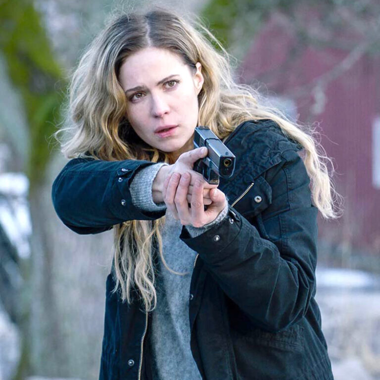 Sofia-Karppi-Deadwind-TV-Series-Coat-785x865 copy