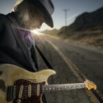 1._dave_alvin_photo_credt_joe_murray